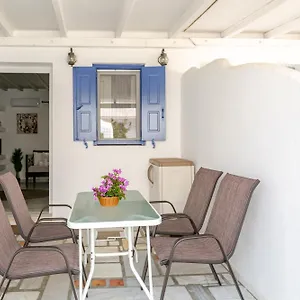 Elenitas House In Appartamento